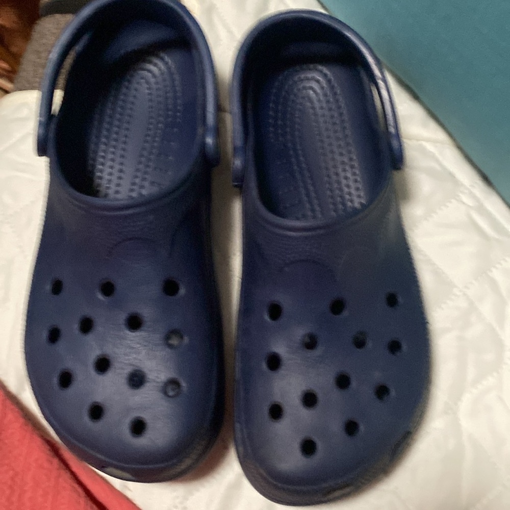 Crocs shoes - Picture 9 of 11